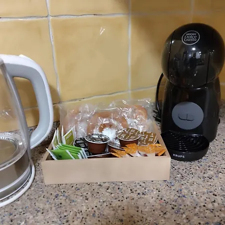 Nuevo, Junto Al Ayuntamiento Y Casco Viejo *