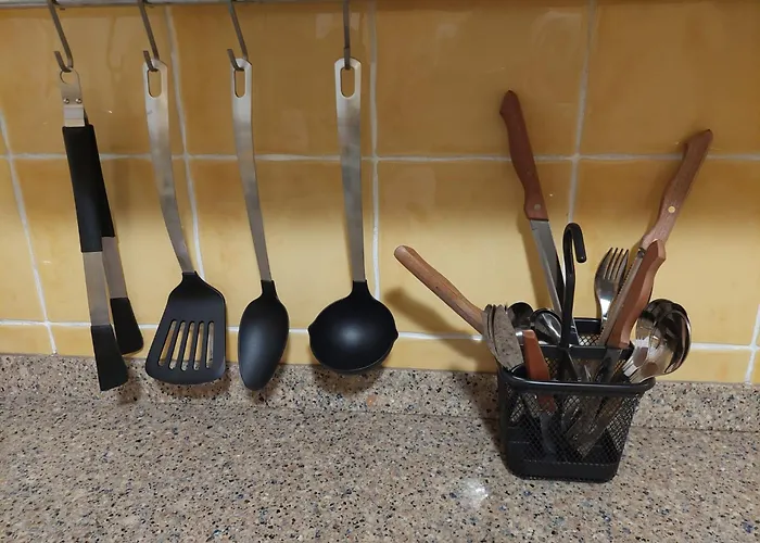 Nuevo, Junto Al Ayuntamiento Y Casco Viejo