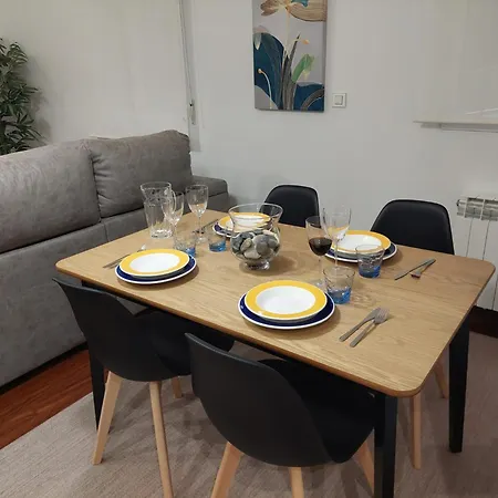 Apartman Nuevo, Junto Al Ayuntamiento Y Casco Viejo